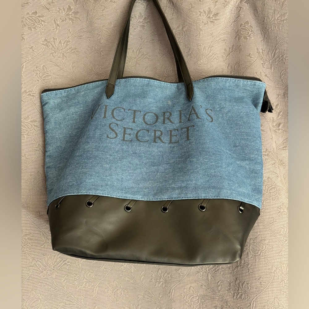 Victoria's Secret Blue and Brown Tote with Leather Handles